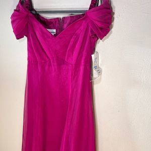 Dress Jordan Sz 11/12 pink formal short sleeve v-neck, or sweetheart neck